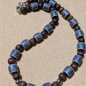 Elegant Brown and Silver Beaded Necklace